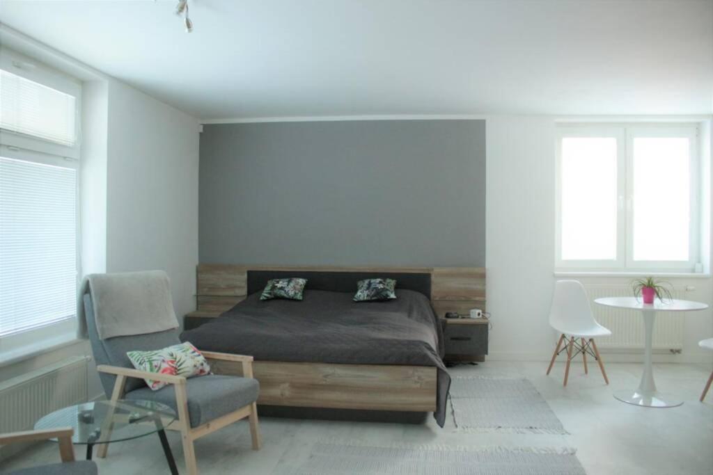 Apartamento Apartmán - Dlhé Diely Bratislava Exterior foto